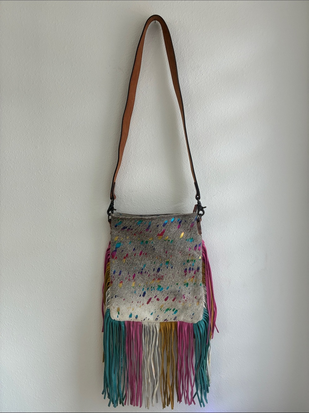 Multicolor Speckled Fringe Crossbody Bag - Neutral with Pink & Teal
